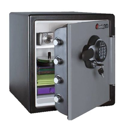 خزينة SENTRY ديجيتال + مفتاح ضد الماء و ضد النار +أضائة داخلية رقم SFW123GSC